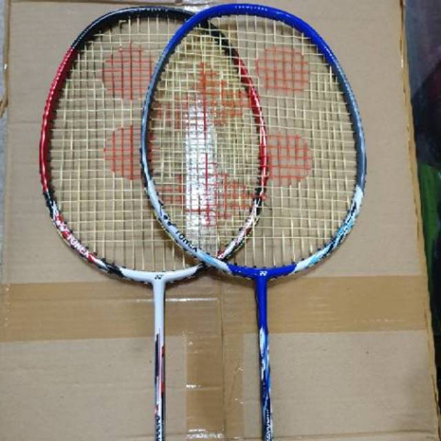 Jual Alat Peraga Sekolah Raket Badminton Yonex Carbonex  