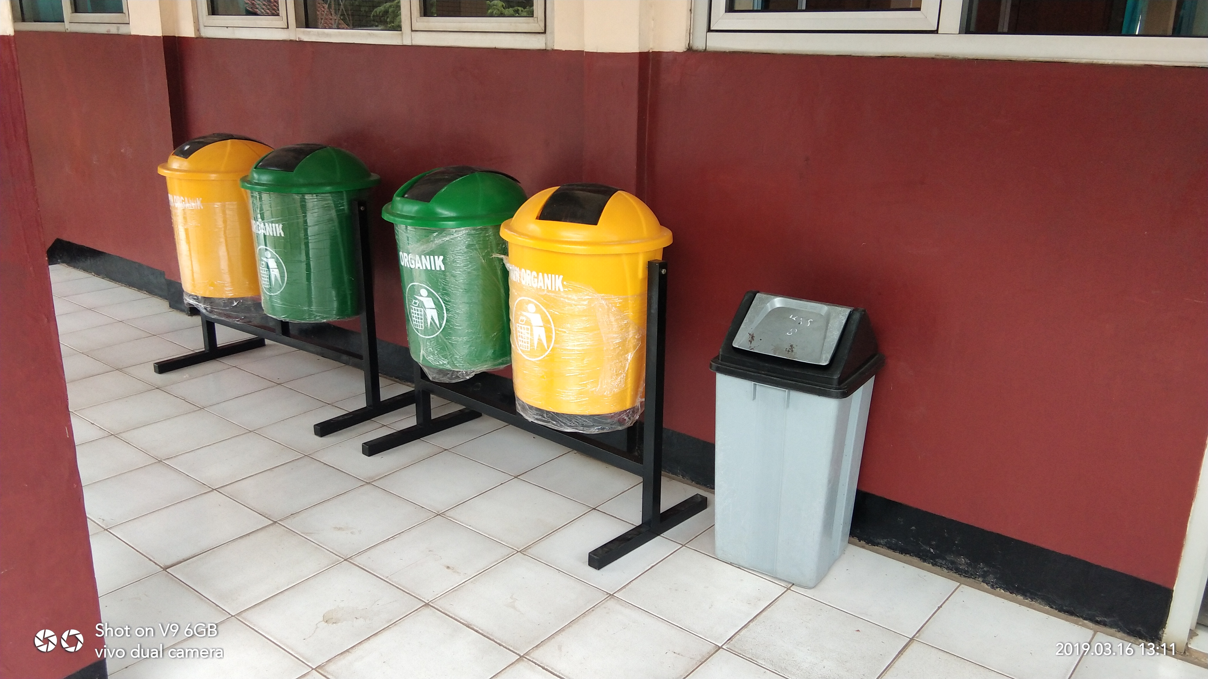  Gambar Tong Sampah  Organik Dan Non Organik Info Terkait 