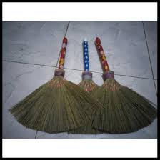 Jual Alat Kebersihan Sapu Ijuk Pendek dari penerbit Lainnya Original