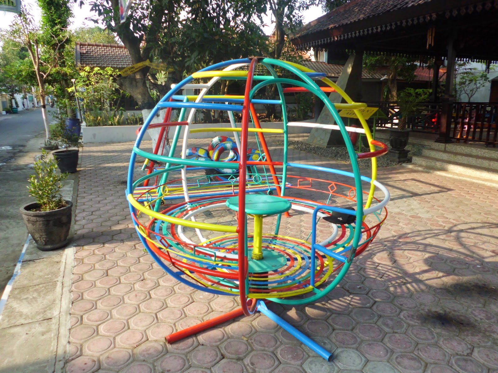 Jual Alat Peraga Sekolah bola dunia putar dari penerbit